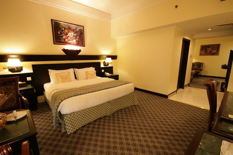 Claridge Hotel Dubaj Exteriér fotografie